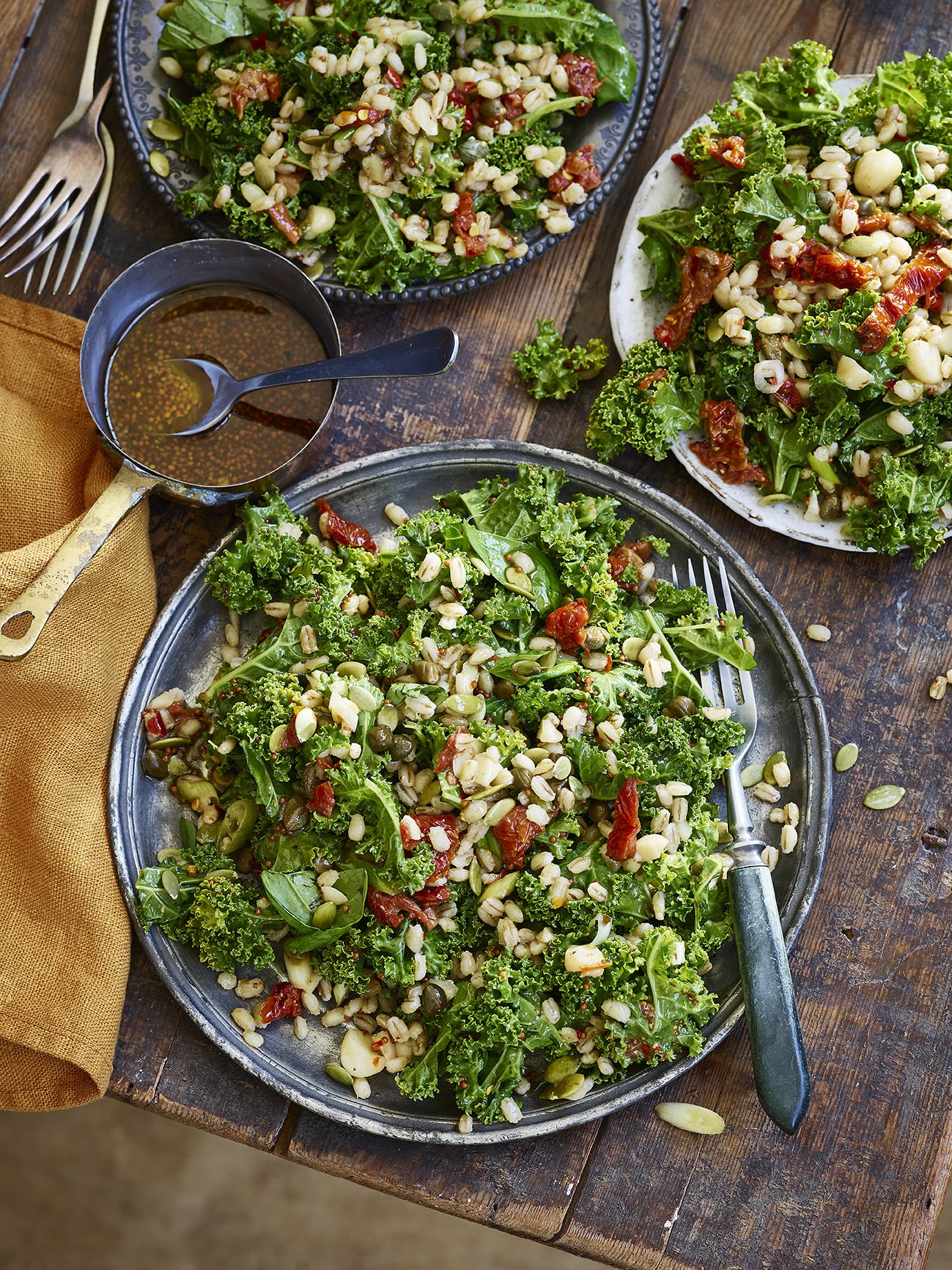 Massaged Kale Salad - Gaz Oakley